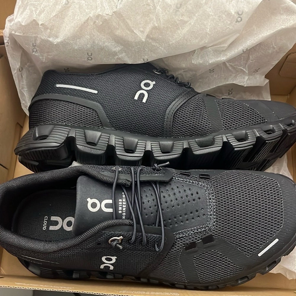 ON cloud sneakers